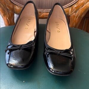 Unisa Glossy Black Flats with Bow